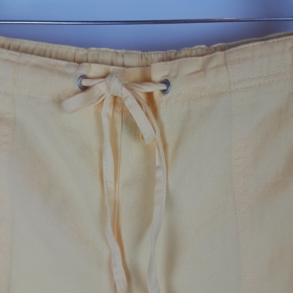 2 PC Liz Claiborne Top & Erika Capris - Picture 8 of 12